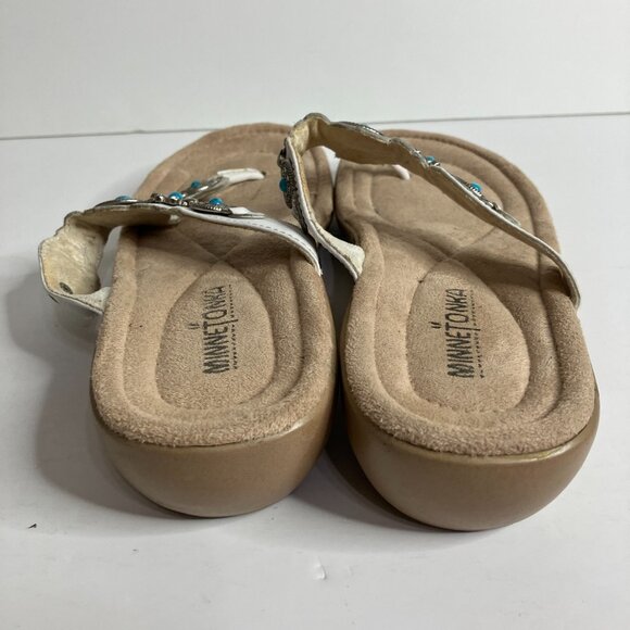 Minnetonka Shoes Women Size 9 Sandals White Leather Silver Faux Turquoise Boho - Picture 7 of 13